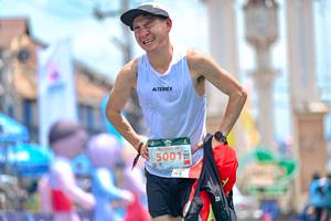 BIB: 5001
                            <button type="button" onclick="openModal(24882664)" class="btn btn-primary btn-sm float-right btn-popup" data-toggle="modal" data-target=".modal-high-quality">
                        <i class="fas fa-shopping-cart"></i> Add to Cart
                    </button>
                                            <button type="button" onclick="isThisMe(24882664, true)" class="btn btn-success btn-sm float-right btn-popup btn-isme hidden" data-toggle="tooltip" data-placement="bottom" title="นี่คือรูปของคุณใช่ไหม คลิกที่นี่เพื่อเอาเข้าอัลบั้ม">
                        <i class="fas fa-plus"></i> Add to album
                    </button>
                    <button type="button" onclick="isThisMe(24882664, false)" class="btn btn-warning btn-sm float-right btn-popup btn-isnotme hidden">
                        <i class="fas fa-ban"></i> Remove from album
                    </button>